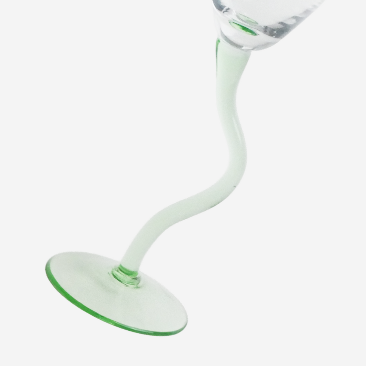Green wavy stem flutes