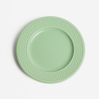 Green dot lunch plate
